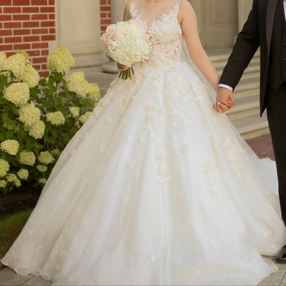 MORI LEE Madeline Gardner | Maritza Wedding Dress | Ivory/Champagne - Picture 4 of 6
